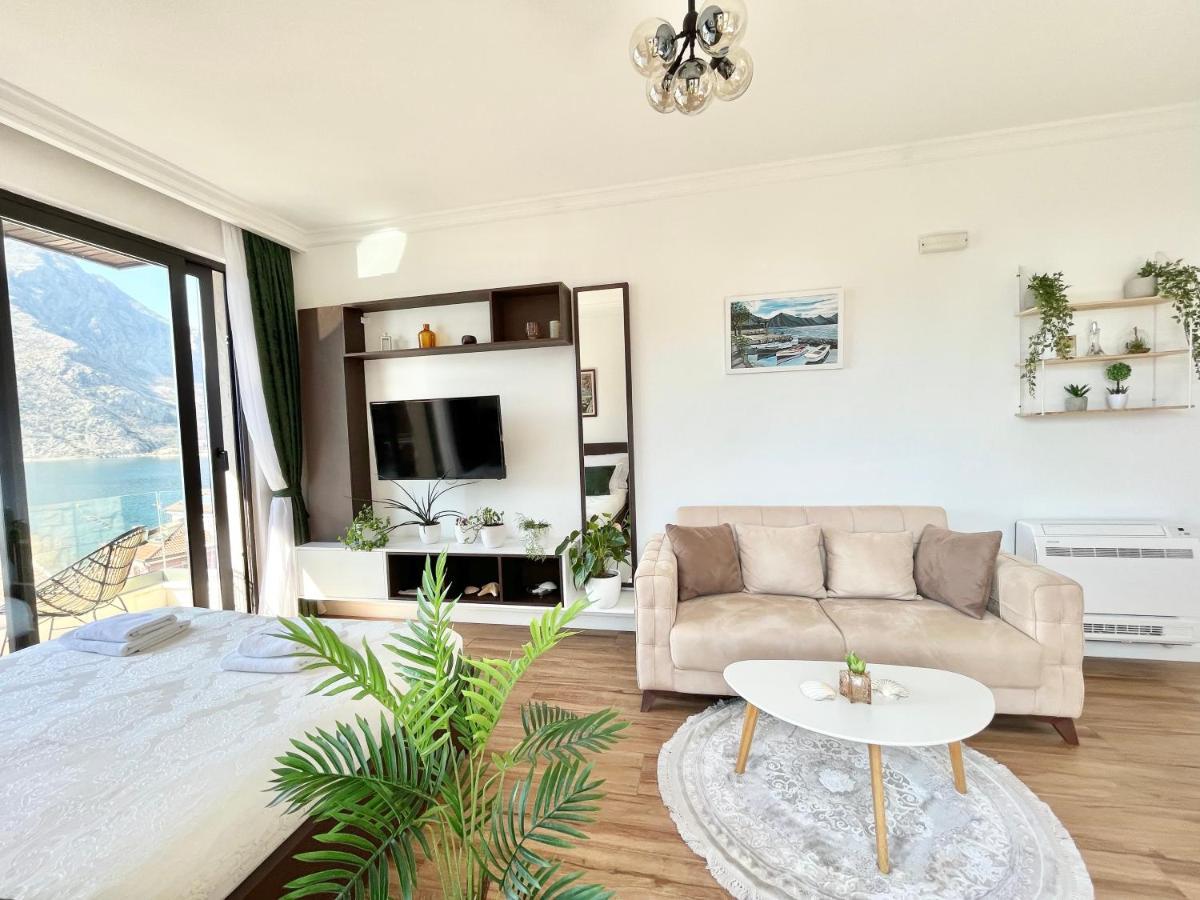 Vacanza, Sea View โกตอร์ ภายนอก รูปภาพ